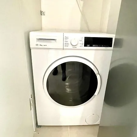 شقة T2 Bleu - Centre , Climatise , 5 Min De La Et A 250m De La Gare فالوريس