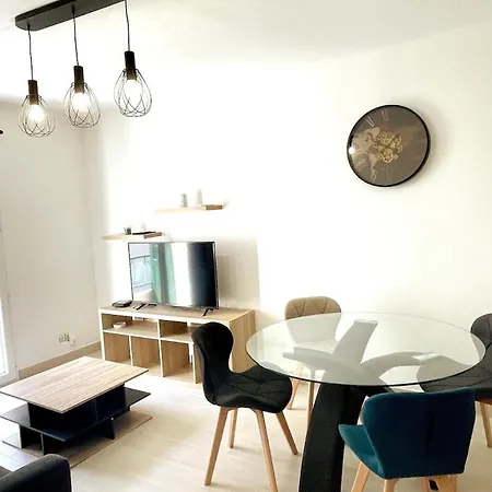 T2 Bleu - Centre , Climatise , 5 Min De La Et A 250m De La Gare شقة فالوريس