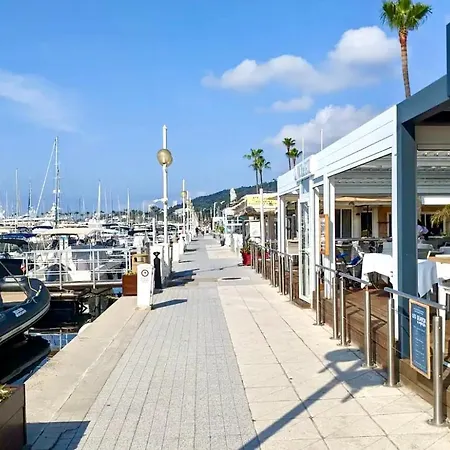 شقة T2 Bleu - Centre , Climatise , 5 Min De La Et A 250m De La Gare